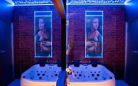 Apartment Jacuzzi